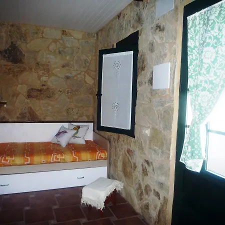 Albergue-hostel Casa Da Gandara *