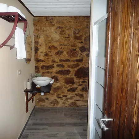 Albergue-hostel Casa Da Gandara Boimorto (A Coruna)